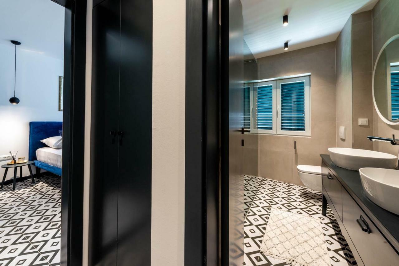 Sun And Stone Apartment Кавтат Екстериор снимка
