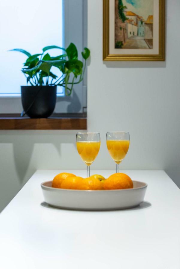 Sun And Stone Apartment Кавтат Екстериор снимка