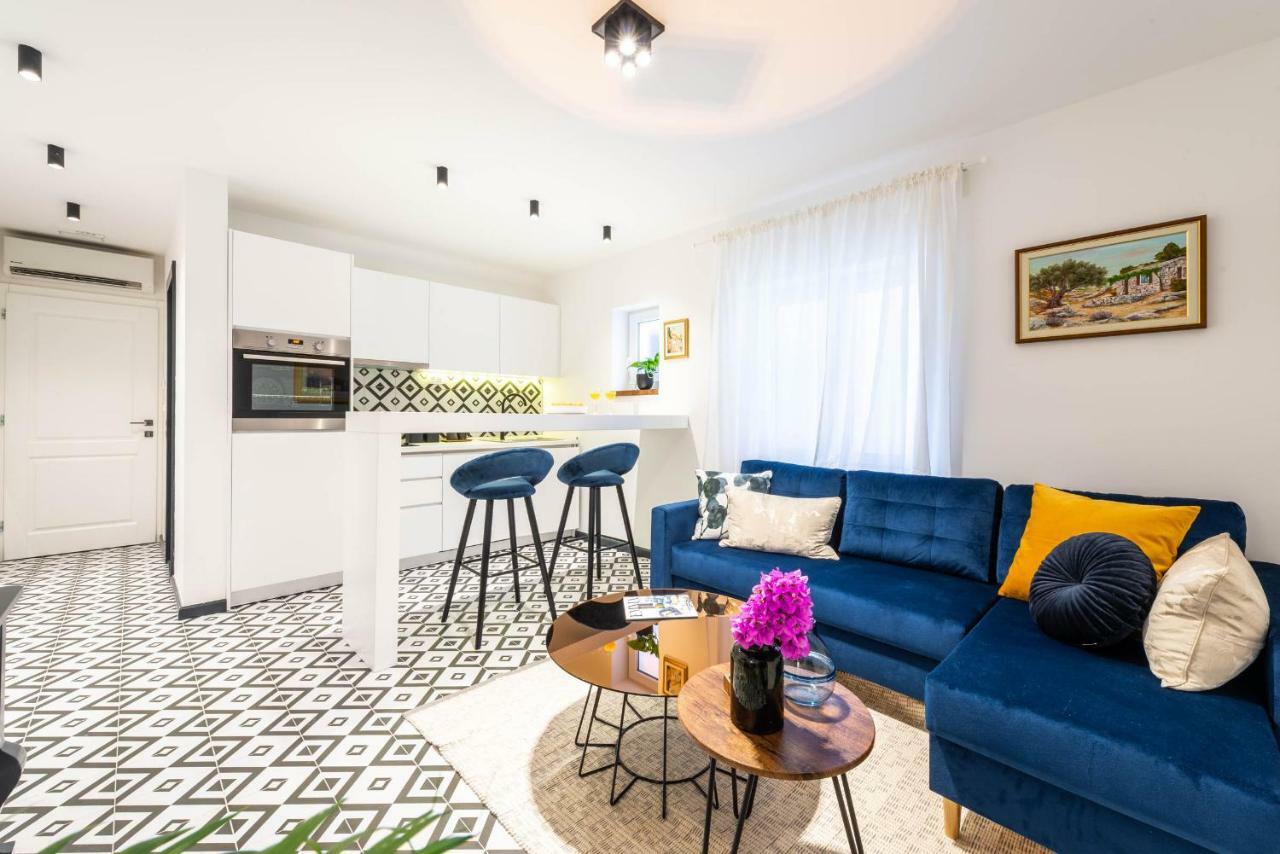 Sun And Stone Apartment Кавтат Екстериор снимка